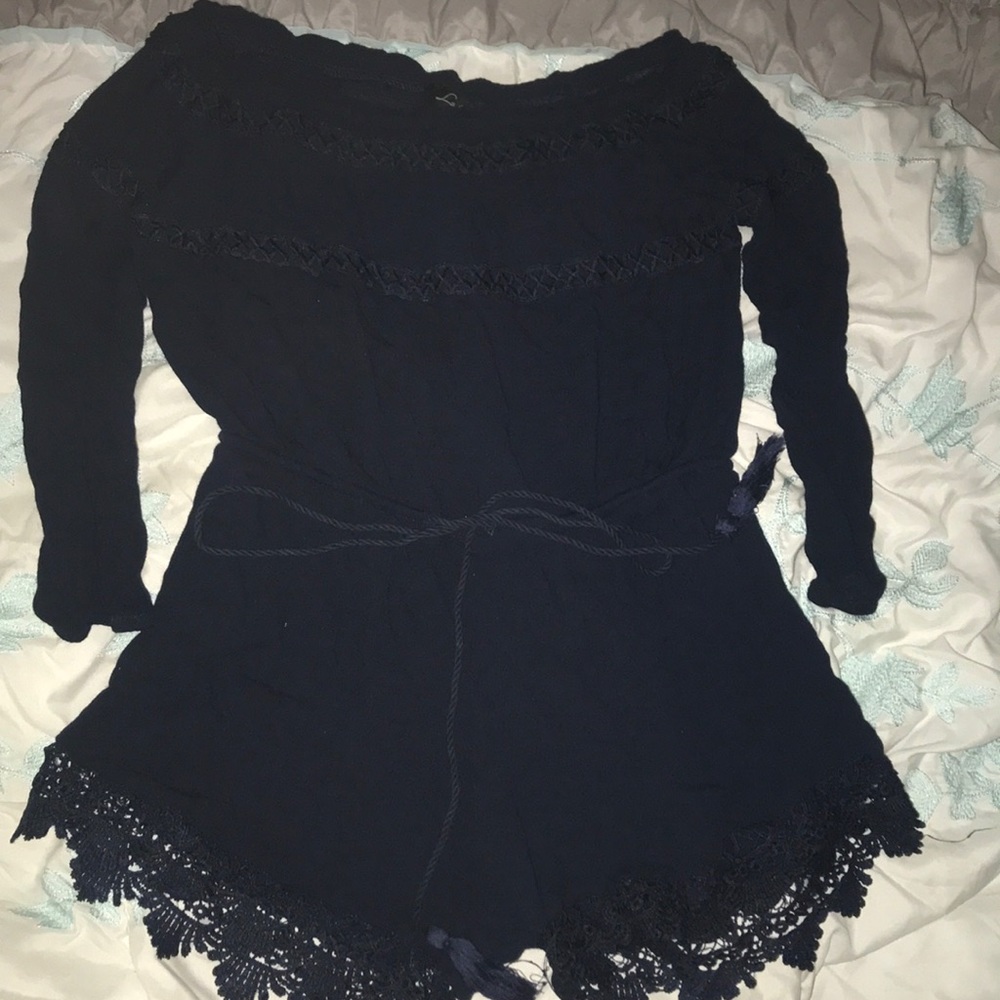 Off Shoulder romper size kids XL